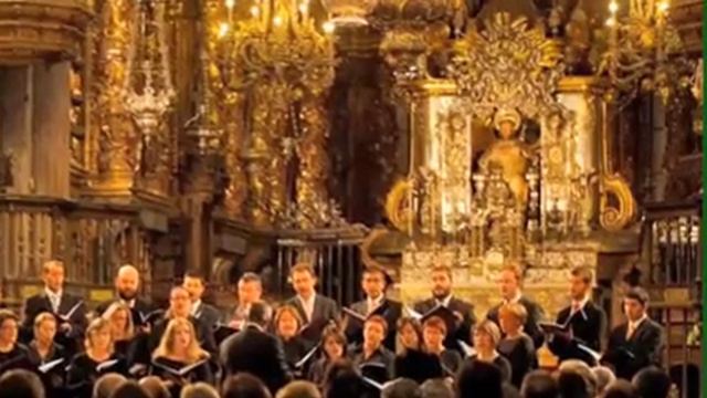 Vaquedano - Ave Regina Capela Compostelana смотреть онлайн