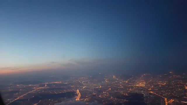 Flight over Moscow at sunrise — Полет над Москвой на рассвете 4K смотреть онлайн