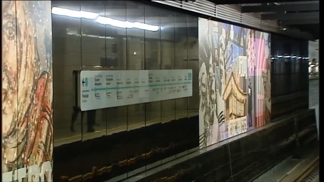 Парад поездов в честь 88-летия Московского метрополитена - 7 составов различных серий на БКЛ смотреть онлайн
