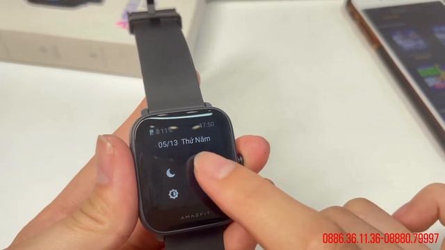 Đồng Hồ Amazfit Bip U Pro смотреть онлайн
