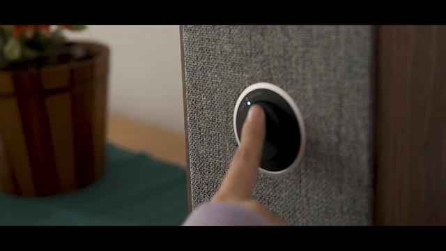 Ruark Audio R1 Deluxe Bluetooth Radio & Ruark Audio MRX Connected Wireless Speaker смотреть онлайн