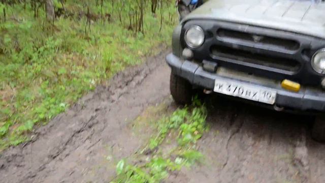 Республика Карелия. Карельский лес. Застряли на УАЗике... (2014.05.30) смотреть онлайн