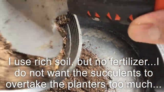 (Video 70) How I Save Money On Garden Supplies | Dollar Tree's Affordable, Quality Bargains. смотреть онлайн