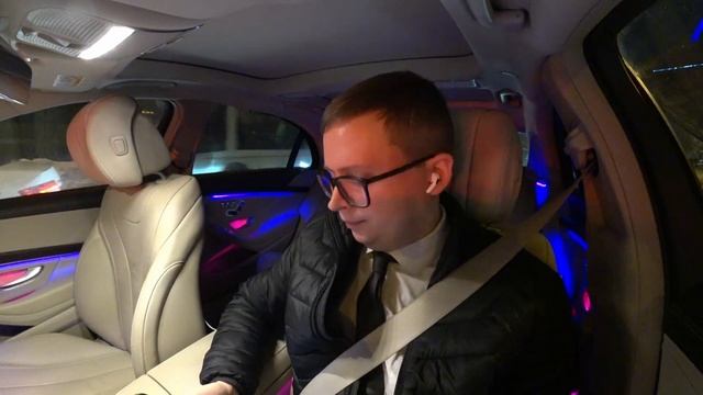 Яндекс такси странный заказ в ВИП тарифе. Очень мало работы перед новым годом. Где повышенный спрос смотреть онлайн