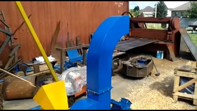 Дробилка дерева ИД 10 смотреть онлайн