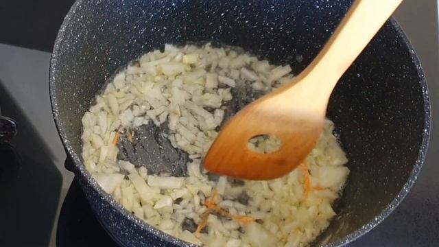 Рисовый суп с фрикадельками.? Ну очень просто и вкусно. Дети тоже любят смотреть онлайн