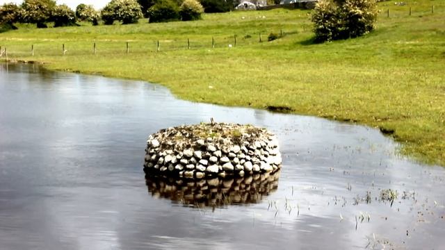 Clonmacnoise смотреть онлайн