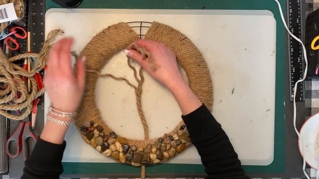 Dollar Store?Tree of Life Wreath смотреть онлайн