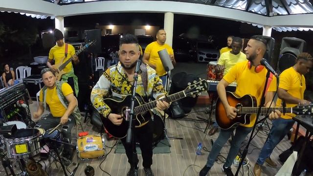 Jerick El Niño Lindo -ENTREGAME TU AMOR EN VIVO BACHATA 2023 смотреть онлайн