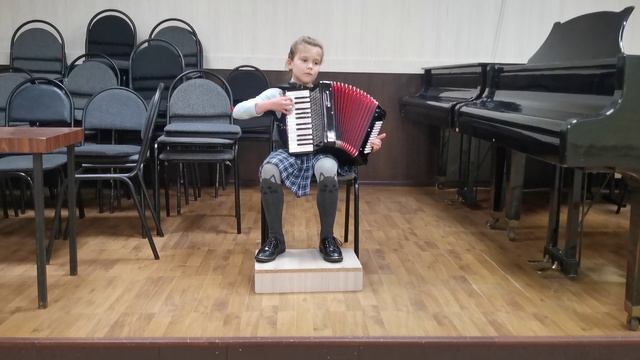 В.Нэви Маленькая сюита для аккорд-на, А.Доренский Белый клоун. Долгих Нелли 8 лет. 1 класс Аккордео смотреть онлайн