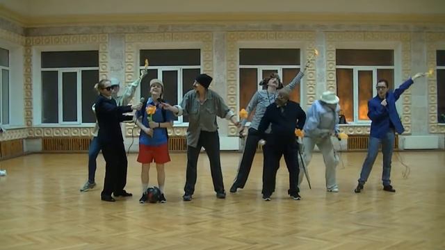 к 8-му марта смотреть онлайн