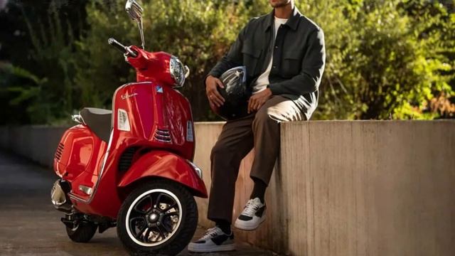 2023 Vespa GTS Super 300