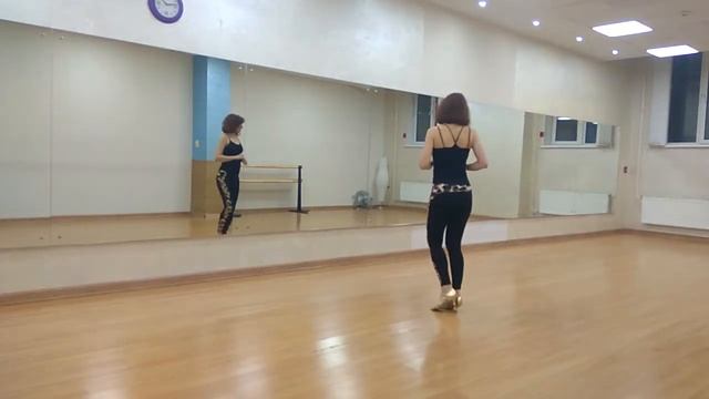 F-4 - Бачата - Bachata - Футворки - Footwork смотреть онлайн