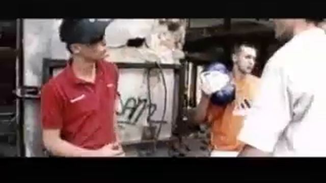 Edo Maajka-Znas Me смотреть онлайн