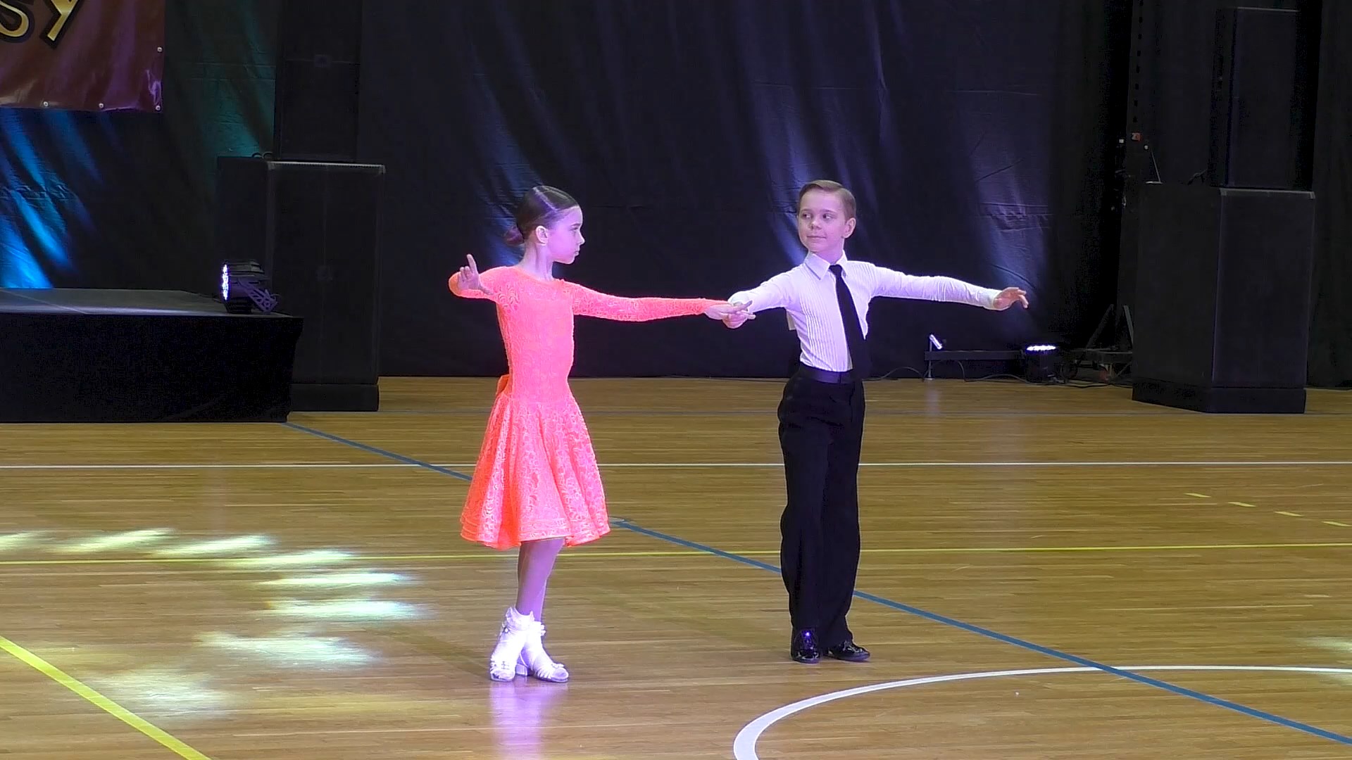 Дети-2, La (D класс) / Fusion Dance Fantasy 2022 (27.11.2022, Минск) - бальные танцы смотреть онлайн