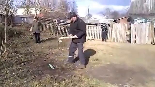 Странный ритуал с монтажной пеной смотреть онлайн