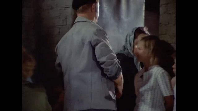 Вот вода, хошь стирай, хошь пей. смотреть онлайн