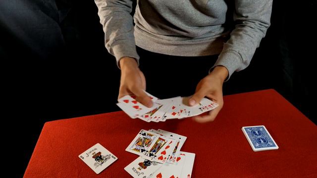 Фокус с картами "Призрачная карта" смотреть онлайн