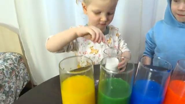 Делаем цветную пену/ Как сделать цветную пену в домашних условиях смотреть онлайн