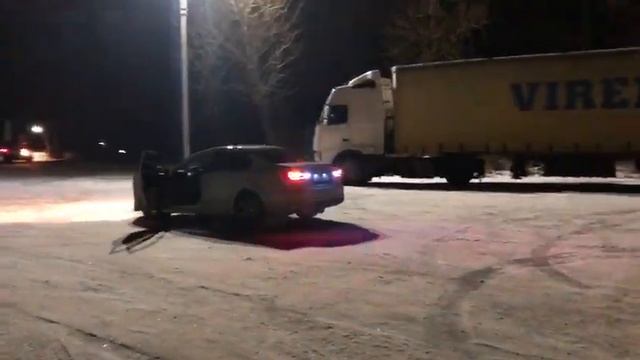 Первый запуск URAL 250 смотреть онлайн