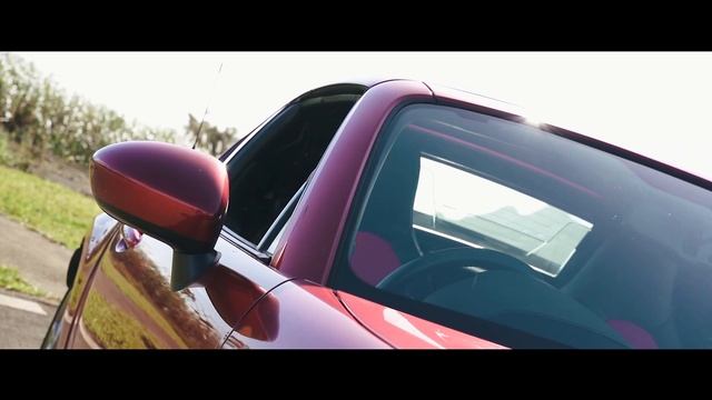 2017 Mazda MX5 RF 2.0 смотреть онлайн