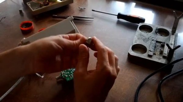 Ремонт колонок Genius SP-205B