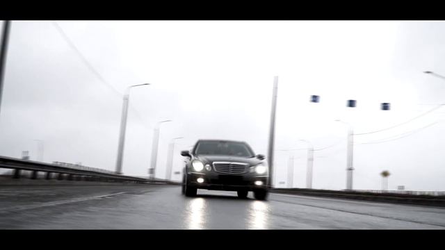 Mercedes Benz E350 4matic . Night lovell