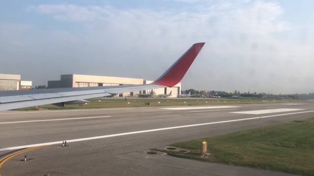 Air Canada Rouge l Boeing 767-300 l Landing l Venice Marco Polo Airport (VCE) смотреть онлайн