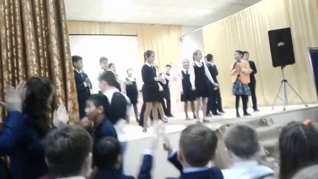 Праздник посвещение в ПЯТИ КЛАССНИКИ ТАНЦЫ ДИСКОТЕКА ВЕКА СТИХИ ПОЁМ ААААААААААААААААААААААА?❤? смотреть онлайн