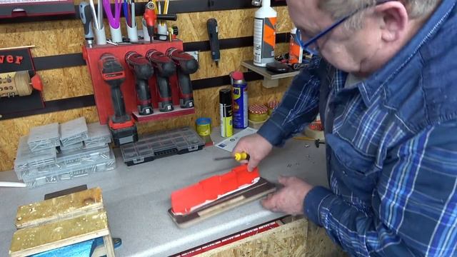 Bosch GTS 635. Viel weniger Staub dank Nullspaltplatte und Dustremover. смотреть онлайн