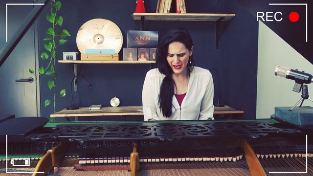 𝐐𝐮𝐚𝐫𝐚𝐧𝐭𝐢𝐧𝐞 𝐐𝐮𝐢𝐳 𝘌𝘱𝘪𝘴𝘰𝘥𝘦 43, w/ Dianne van Giersbergen смотреть онлайн
