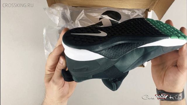 Nike из серого текстиля с черной шнуровкой смотреть онлайн