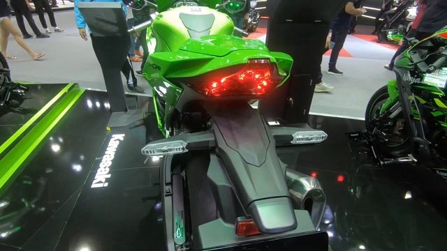 New Kawasaki Ninja ZX10R / ZX10RR 2022 / 2023 - The New Face of The Icon The Kawasaki ZX10-R Ninja. смотреть онлайн