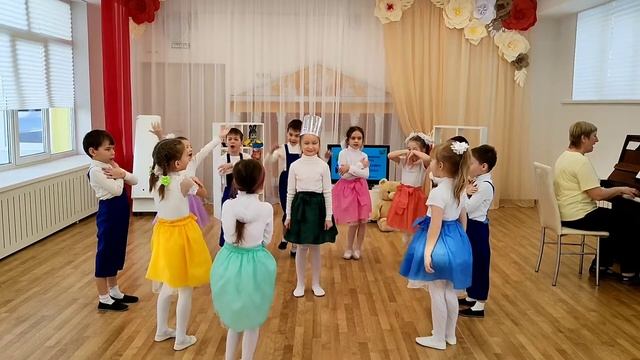 Подвижная игра "Снеговик Егорка" смотреть онлайн