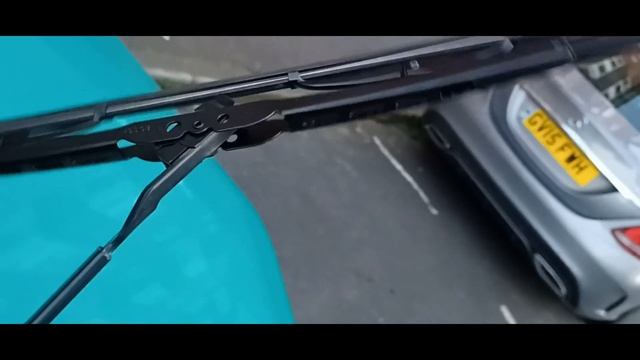 Toyota Auris Windscreen washer, Wiper blades replacement. смотреть онлайн
