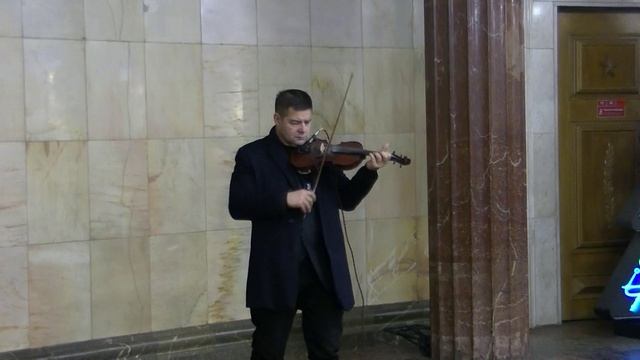 Музыка в Метро. Владлен Симонов. метро Курская.27.01.2024 смотреть онлайн