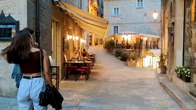 A UNIQUE COUNTRY - SAN MARINO. Italy - 4k Walking Tour around the City - Travel Guide. #Italy смотреть онлайн