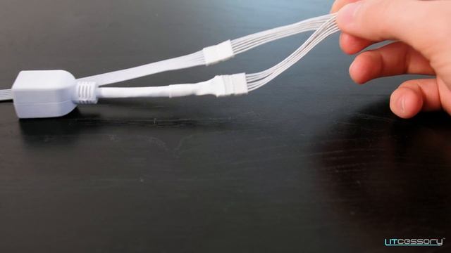 Splitter - Philips Hue Lightstrip Plus - Litcessory