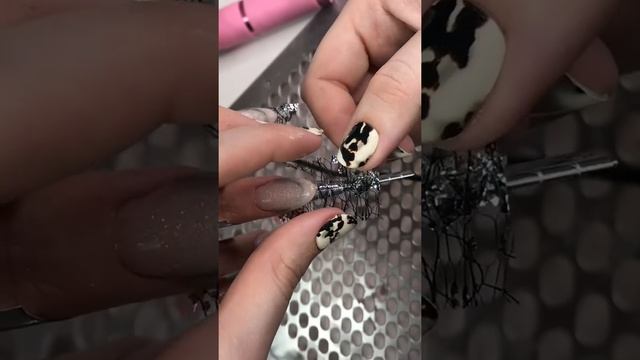 Подросток на маникюре #ногти#маникюр#ногти смотреть онлайн