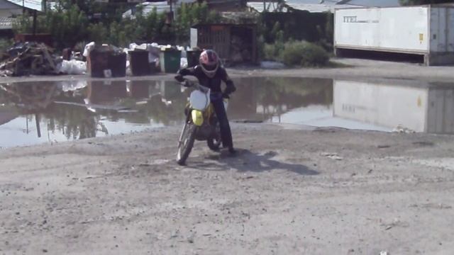 пацан 11 лет въезд в фуру на моте смотреть онлайн