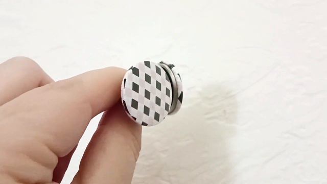 Гвоздики круглые 2.5 см с красивым узором смотреть онлайн