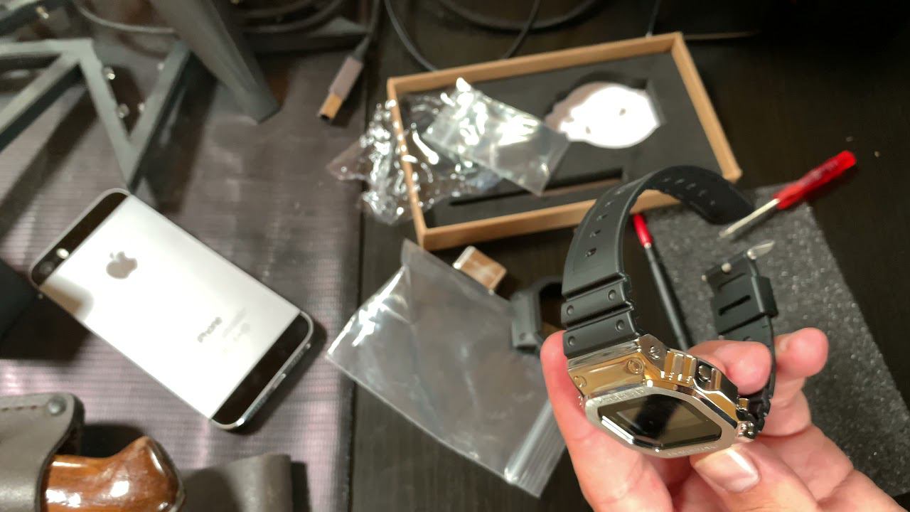 Casio G-SHOCK DW 5600BB Металл как в G-SHOCK GM-5600-1