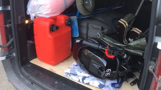 ? КАК СЛОЖИТЬ лодку и мотор в автомобиль? смотреть онлайн