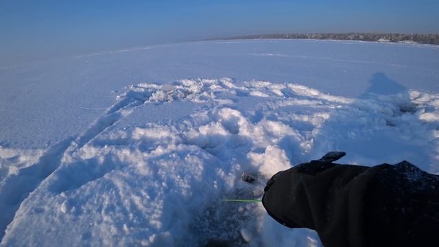 Ловля окуня на финском заливе. Ловля на мормышку. смотреть онлайн