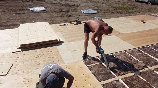 Возведение стен на участке за 2 дня! Первый опыт строительства с помощью префабов смотреть онлайн