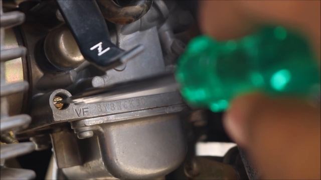SUPER QUICK CARB TUNING FOR BEST MILEAGE & PICK UP | TVS APACHE RTR CARBURETOR CLEANING & ADJUSTMEN смотреть онлайн