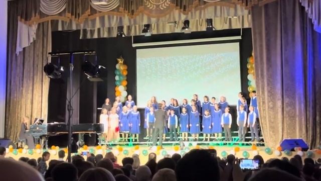 Ю. Чичков «Мы землю эту Родиной зовём» смотреть онлайн