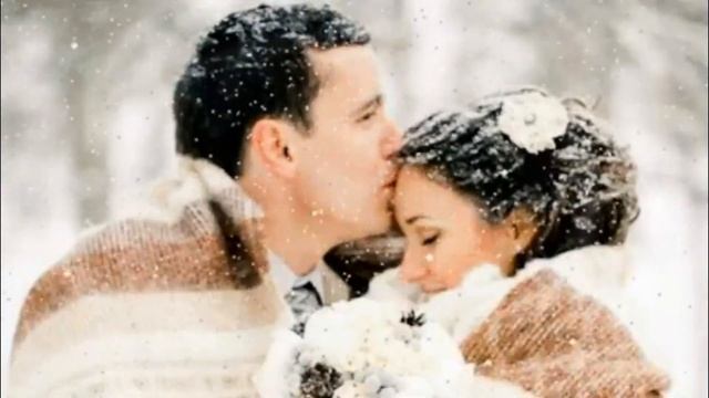 Игорь Кучеренко - Снег кружится (стихи Марины Мальцевой, муз Игоря Кучеренко) смотреть онлайн