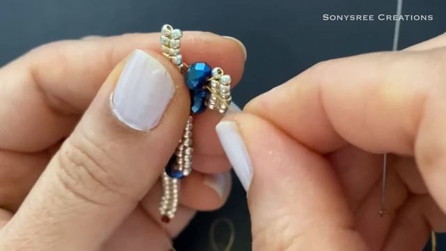 New Year Charming Necklace || How to make Beaded Necklace смотреть онлайн