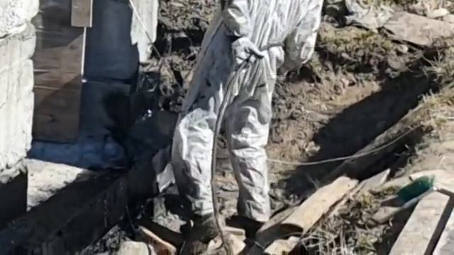 Заканчиваем нанесение второго закрепляющего слоя жидкой резиной Магир смотреть онлайн